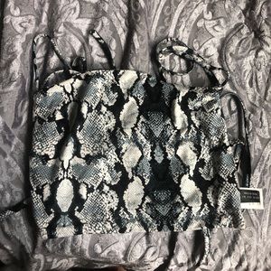 Backless top